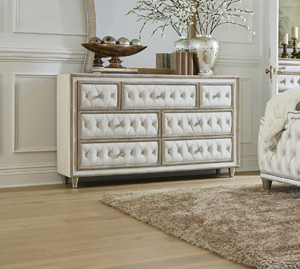 coaster-bedroom-Antonella-7-drawer-Upholstered-Dresser-Ivory-and-Camel-hover