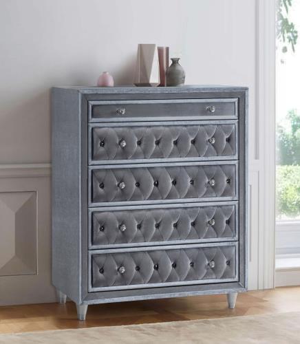 coaster-bedroom-Antonella-5-drawer-Upholstered-Chest-Grey