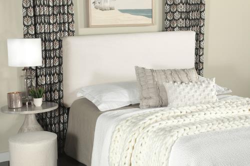 coaster-bedroom-Gigi-Rectangular-Upholstered-Headboard