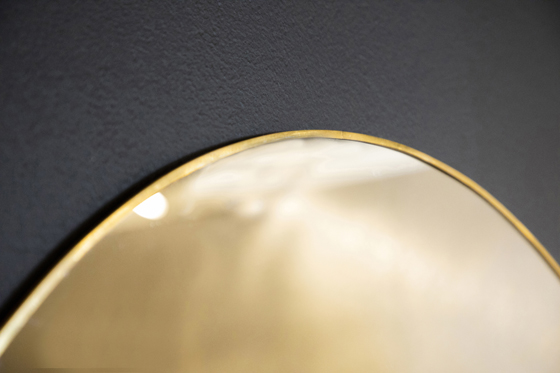 coaster-bedroom-Hermione-Round-Wall-Mirror-Gold-hover